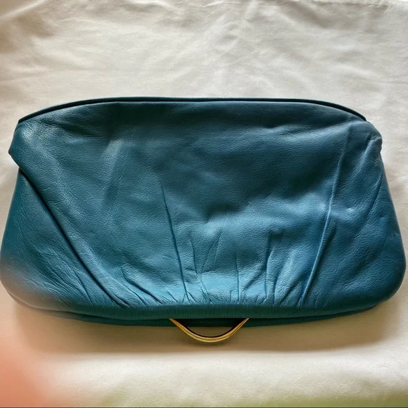 Vtg 80’s blue leather clutch purse. - Picture 3 of 7